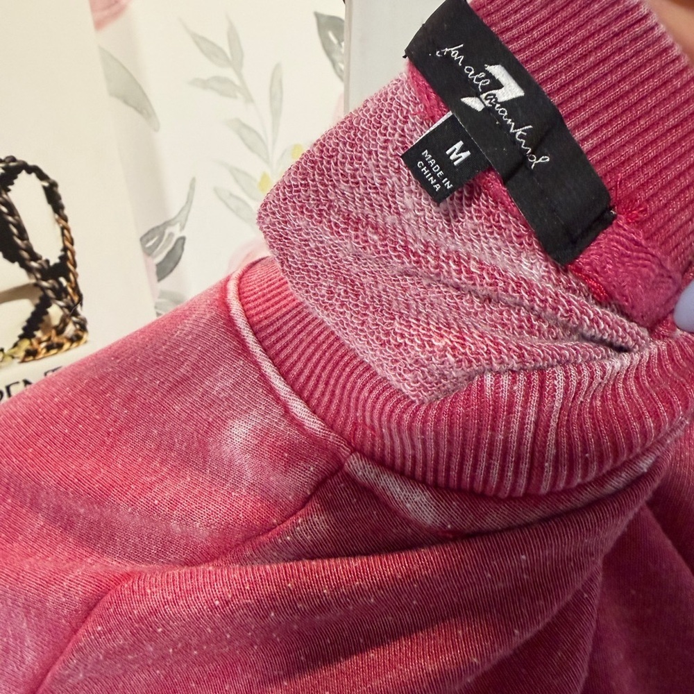 7 For All Mankind Medium Ruffle
Cropped Sweatshirt Pullover Raspberry - Picture 5 of 9